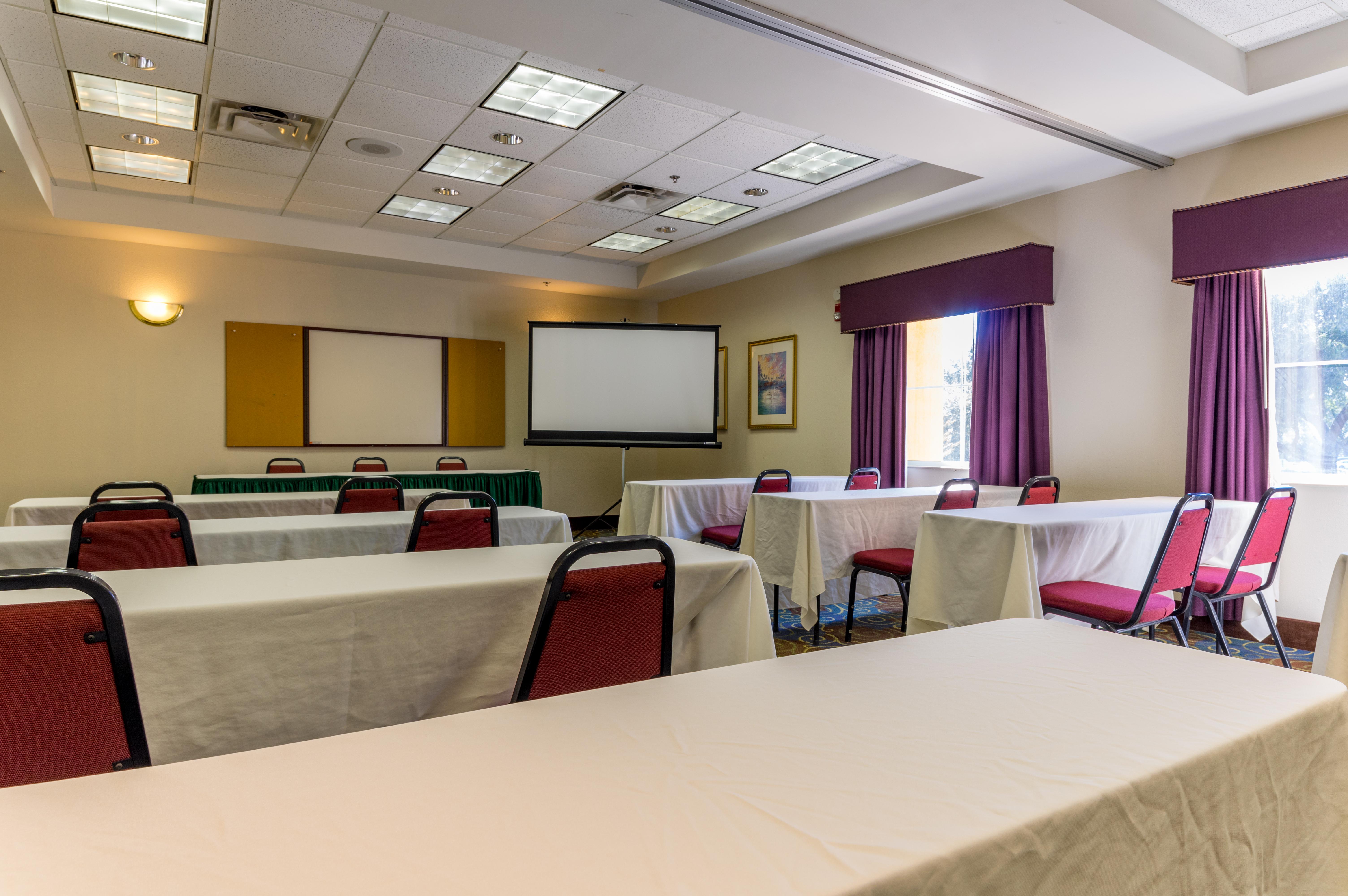 Surestay Plus By Best Western Orlando Lake Buena Vista Eksteriør billede