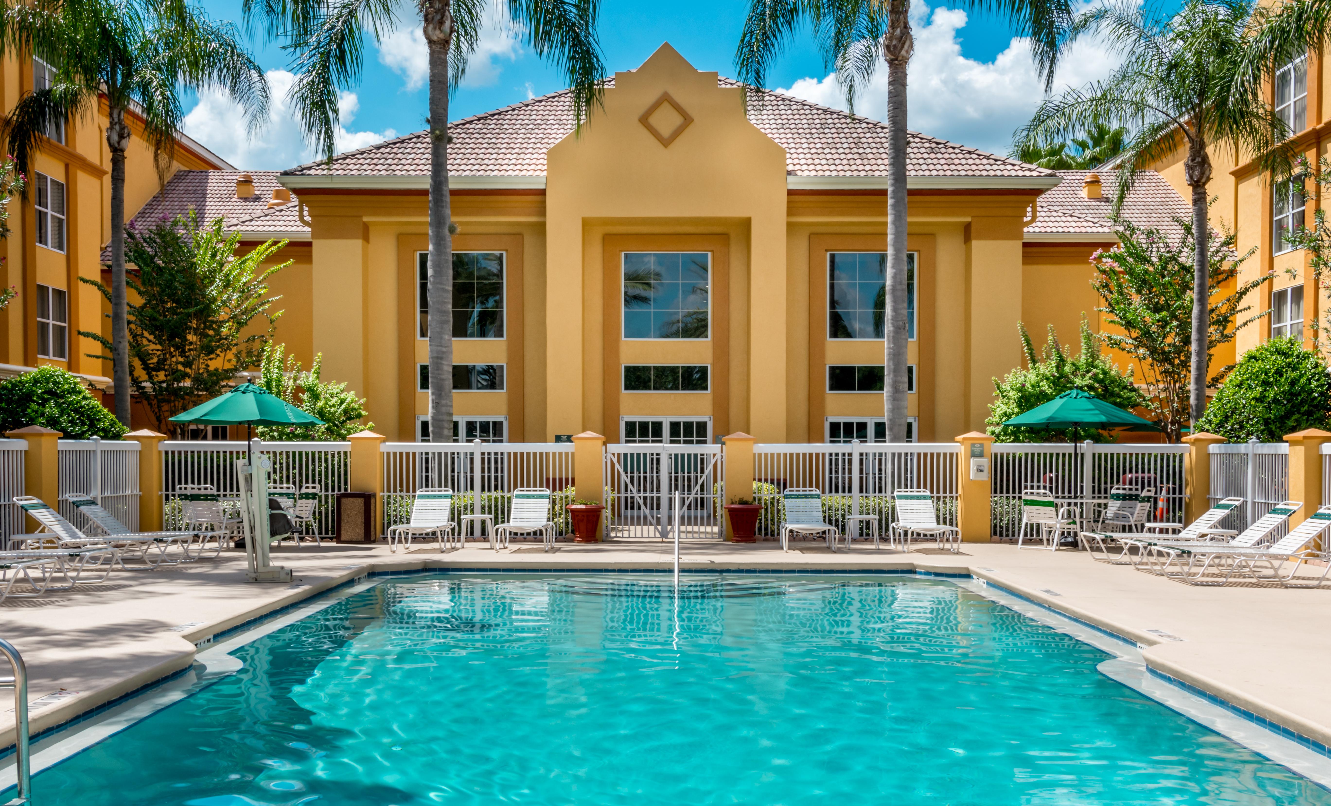 Surestay Plus By Best Western Orlando Lake Buena Vista Eksteriør billede