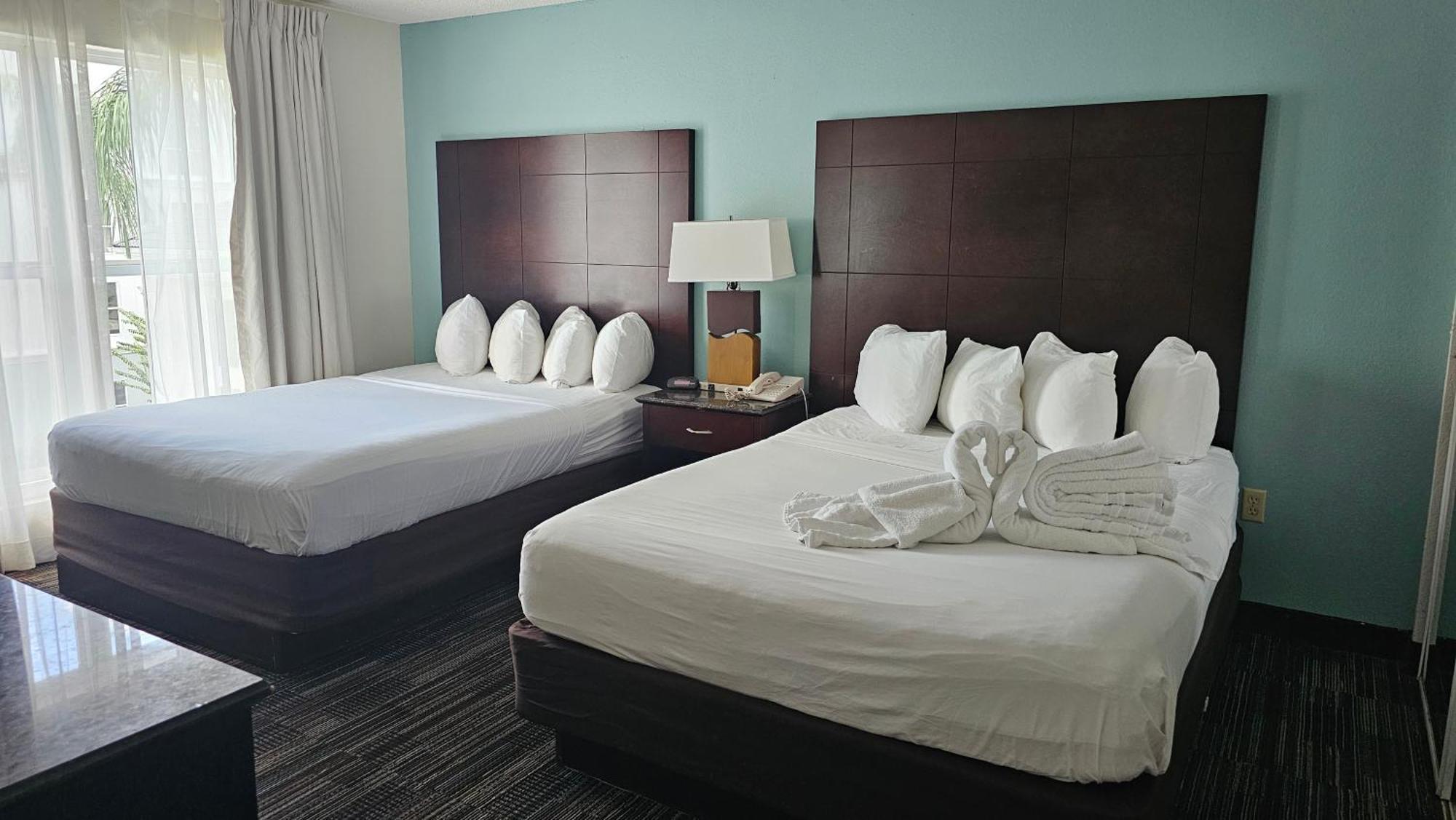 Surestay Plus By Best Western Orlando Lake Buena Vista Eksteriør billede