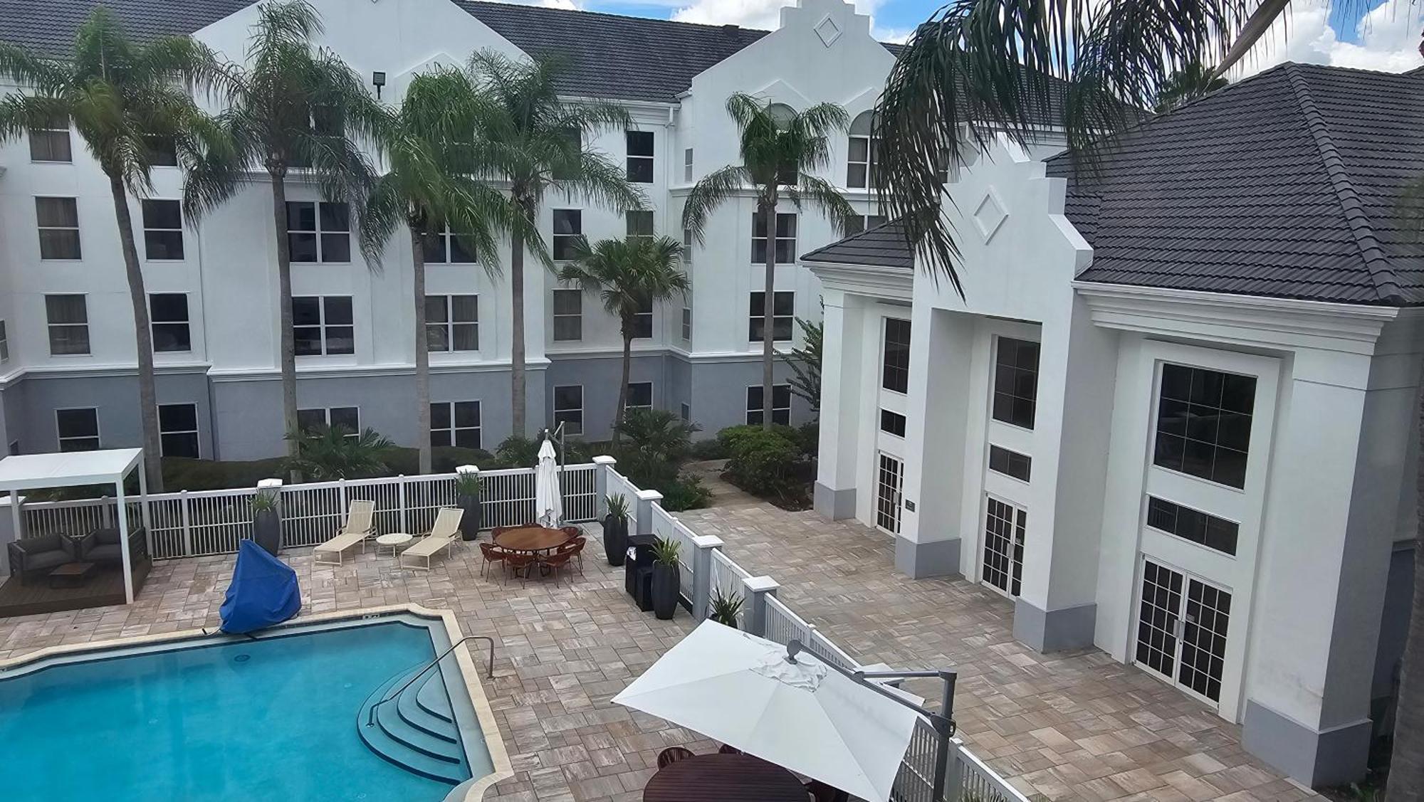Surestay Plus By Best Western Orlando Lake Buena Vista Eksteriør billede