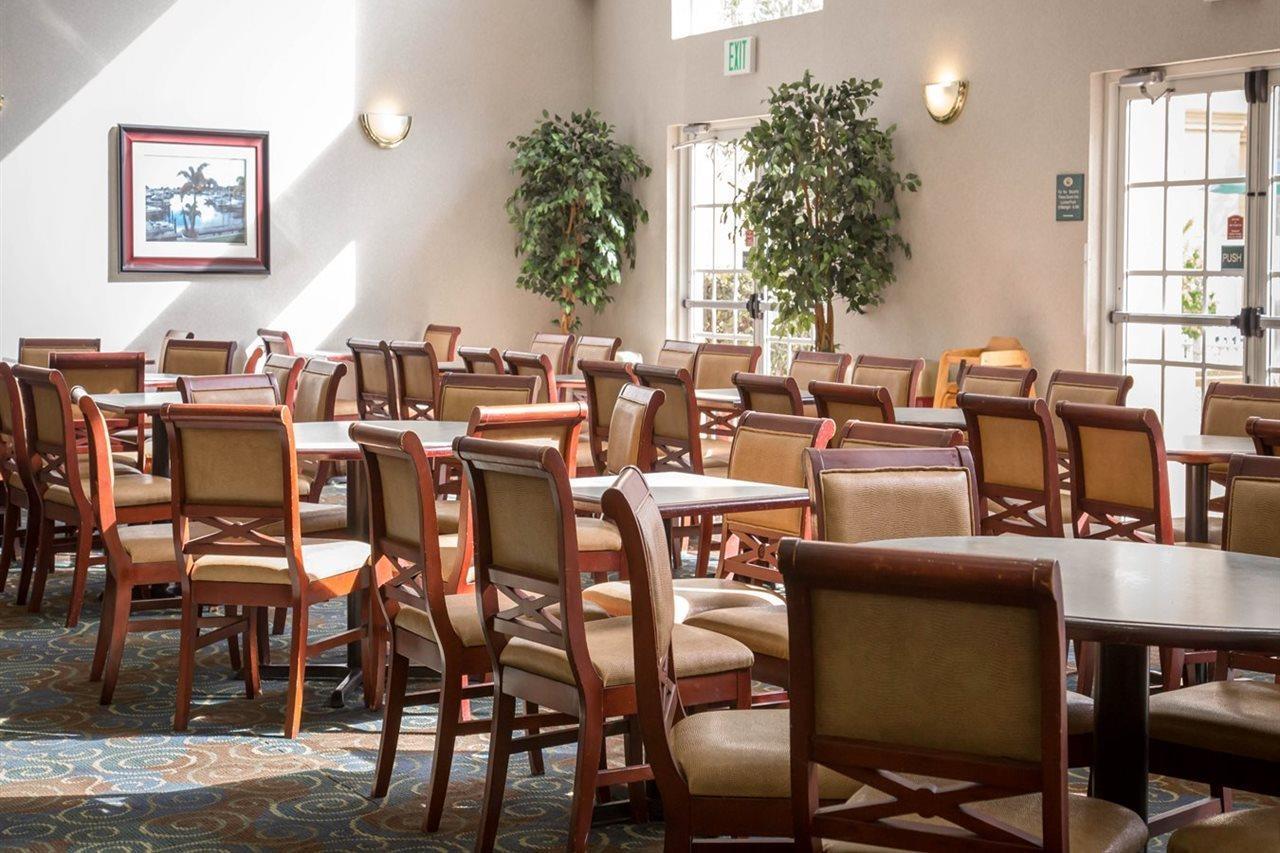 Surestay Plus By Best Western Orlando Lake Buena Vista Eksteriør billede